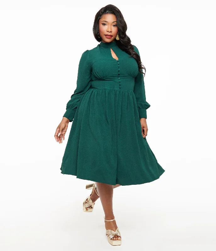 Unique Vintage Plus Size 1970s Hunter Green Keyhole Swing Dress Trendy Boutique Online