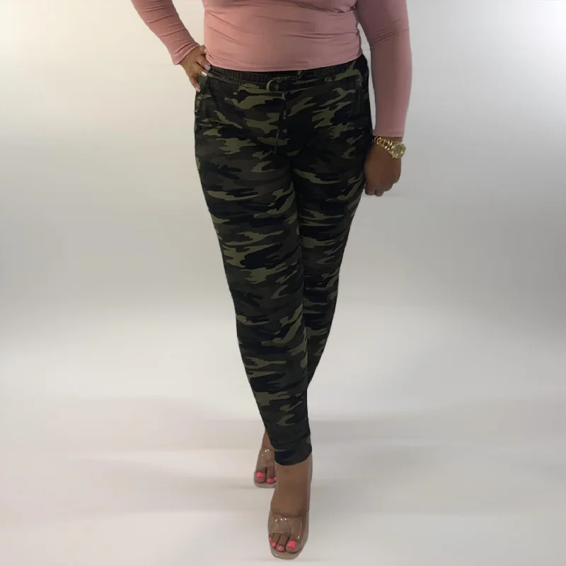 Camo Lounge Joggers In Black Sustainable Fashion 