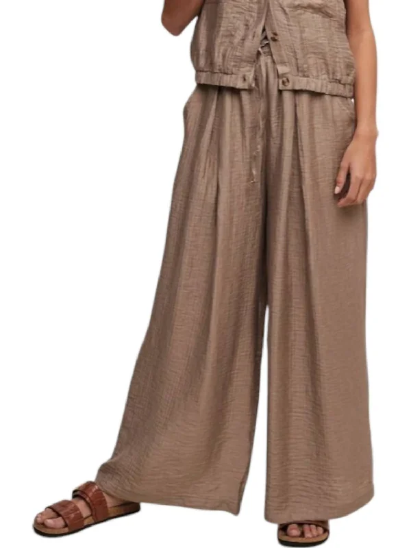 Pleated Wide Leg Pants In Khaki Women's Vacation Garments