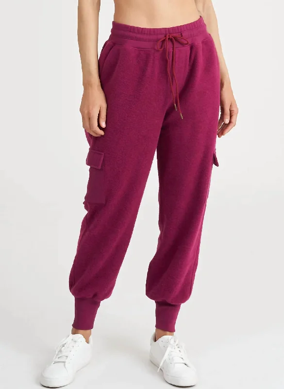 Women's Finley Joggers In Sangria Women's Sports Apparel