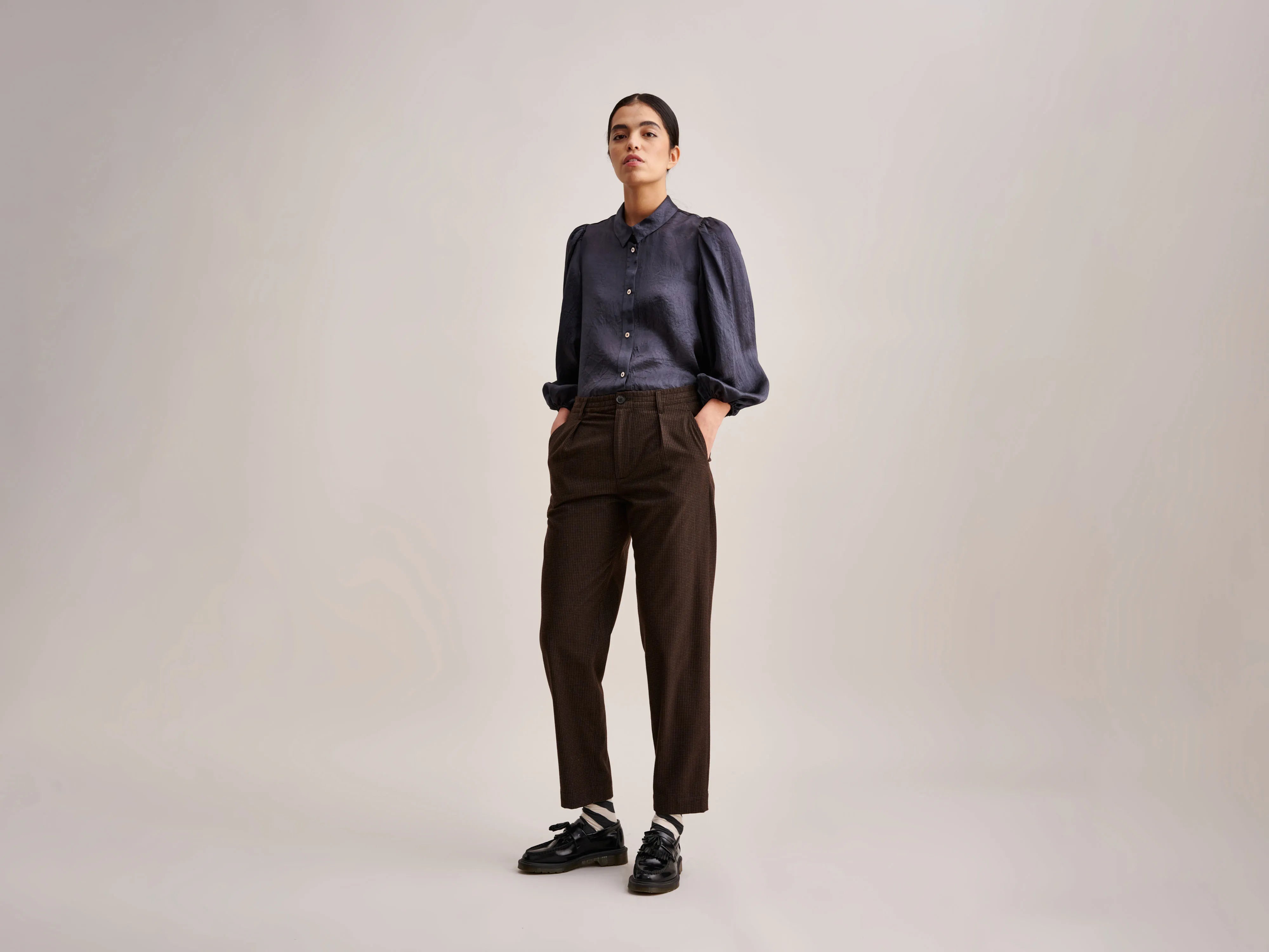 Villa Trousers (232 / W / CHECK A) VIP Member Discount