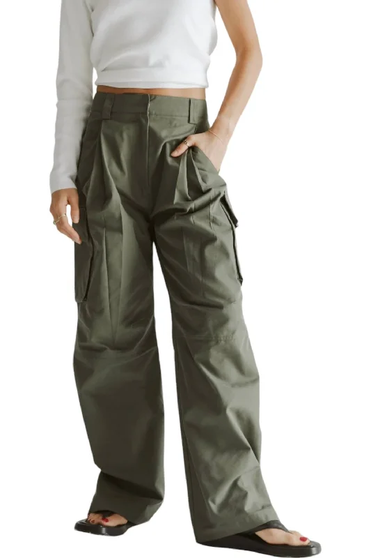 The Maddie Pants In Olive Seasonal Women's Fashion Trends